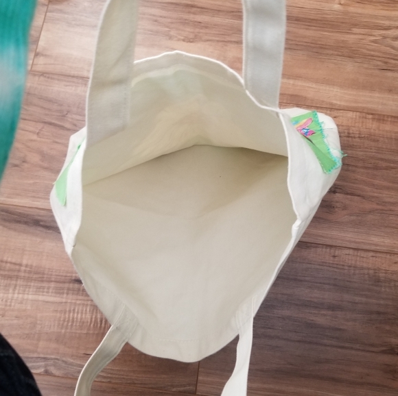 Handmade Tote Bag Filled with goodies Flower design rhinestones - Picture 4 of 5